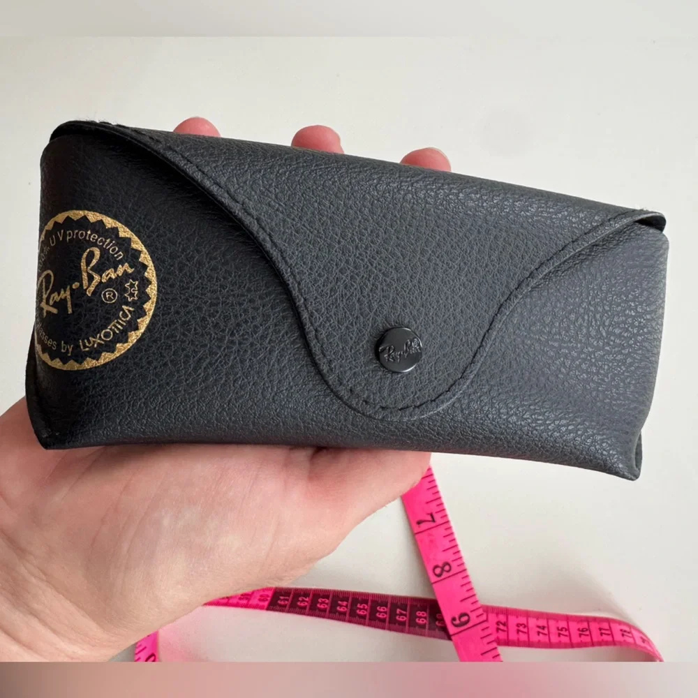 Brand new Ray-Ban sunglasses case. Never used. - Picture 3 of 3